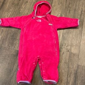 ⭐️ Like New North Face Bunting ⭐️